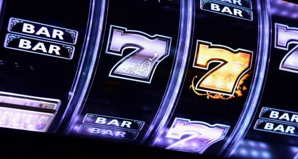 Lightning Baccarat Game